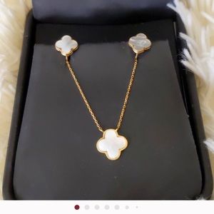 💕Super Sale Alhambra Necklace and Earrings💕